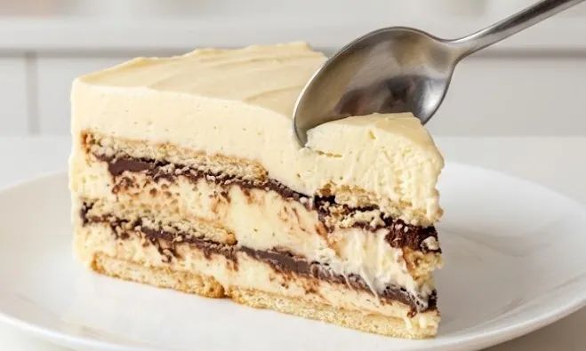 Posna kremasta torta sa keksom i pudingom bez pečenja kora
