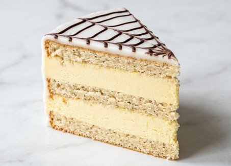 Esterhazi Torta: Kruna poslastičarstva na vašem stolu