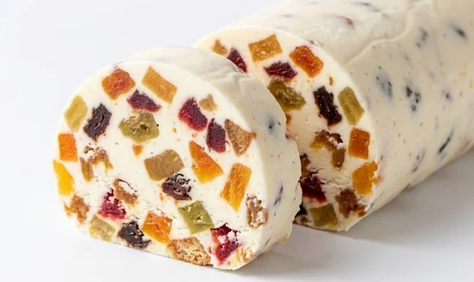Voćna kremasta salama: Vizuelni i gastronomski spektakl