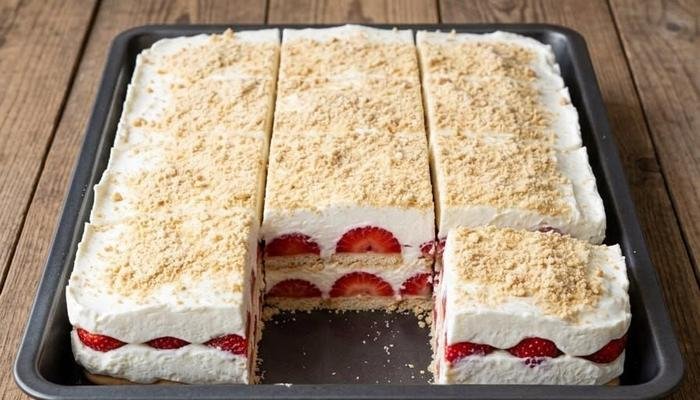 Najbolji Recept za Brzi Jagoda Kolač – Ukusno i Jednostavno