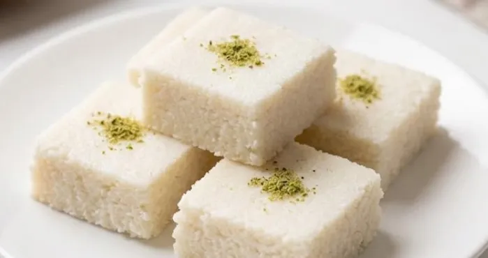 Domaće kokos-sandeš kocke: Umetnost slatke harmonije