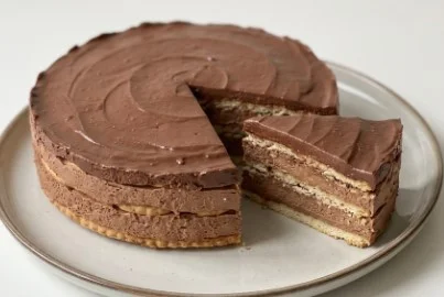 Jelena torta: Umetnost slatke harmonije