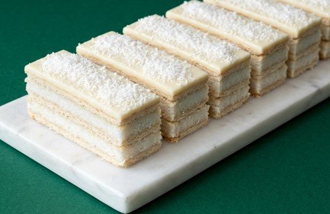 Kokos Štanglice: Elegancija u belom koja se topi na nepcu