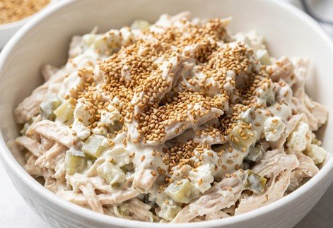 Pileća Salata sa Susamom: Zvezda svake svečane trpeze