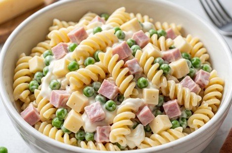 Makarona Salata: Kremasto savršenstvo u jednoj činiji