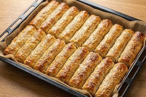 Hrskava rolana pita sa sirom: Brzi domaći doručak koji svi obožavaju