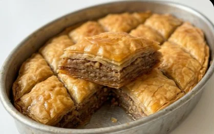 Domaća Sjenička Baklava: Umetnost slatke harmonije