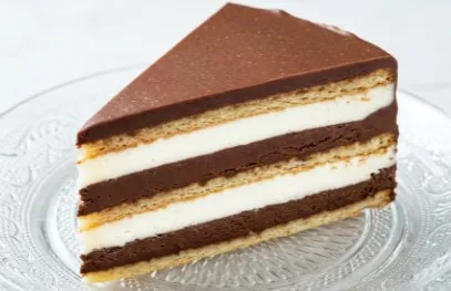 Bogata Milka Torta: Umetnost slatke harmonije