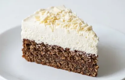 Orah Vanila Torta: Umetnost slatke harmonije