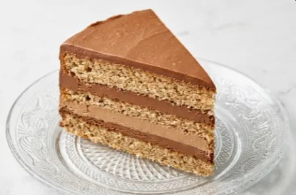 Bogata Nugat Torta: Umetnost slatke harmonije
