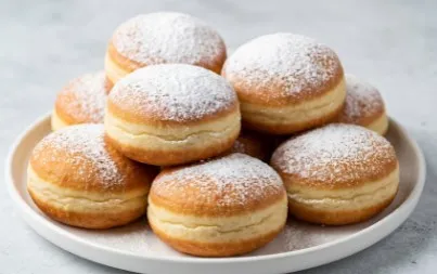 Najmekše Domaće Krofne: Umetnost slatke harmonije