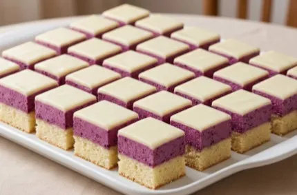 Kupina i Bela Čokolada Kocke: Umetnost slatke harmonije