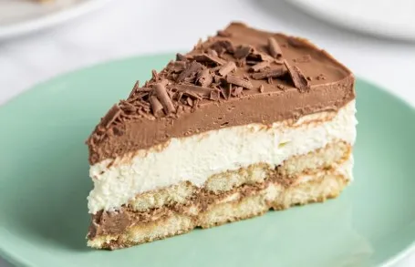 Brza Milka Torta: Umetnost slatke harmonije